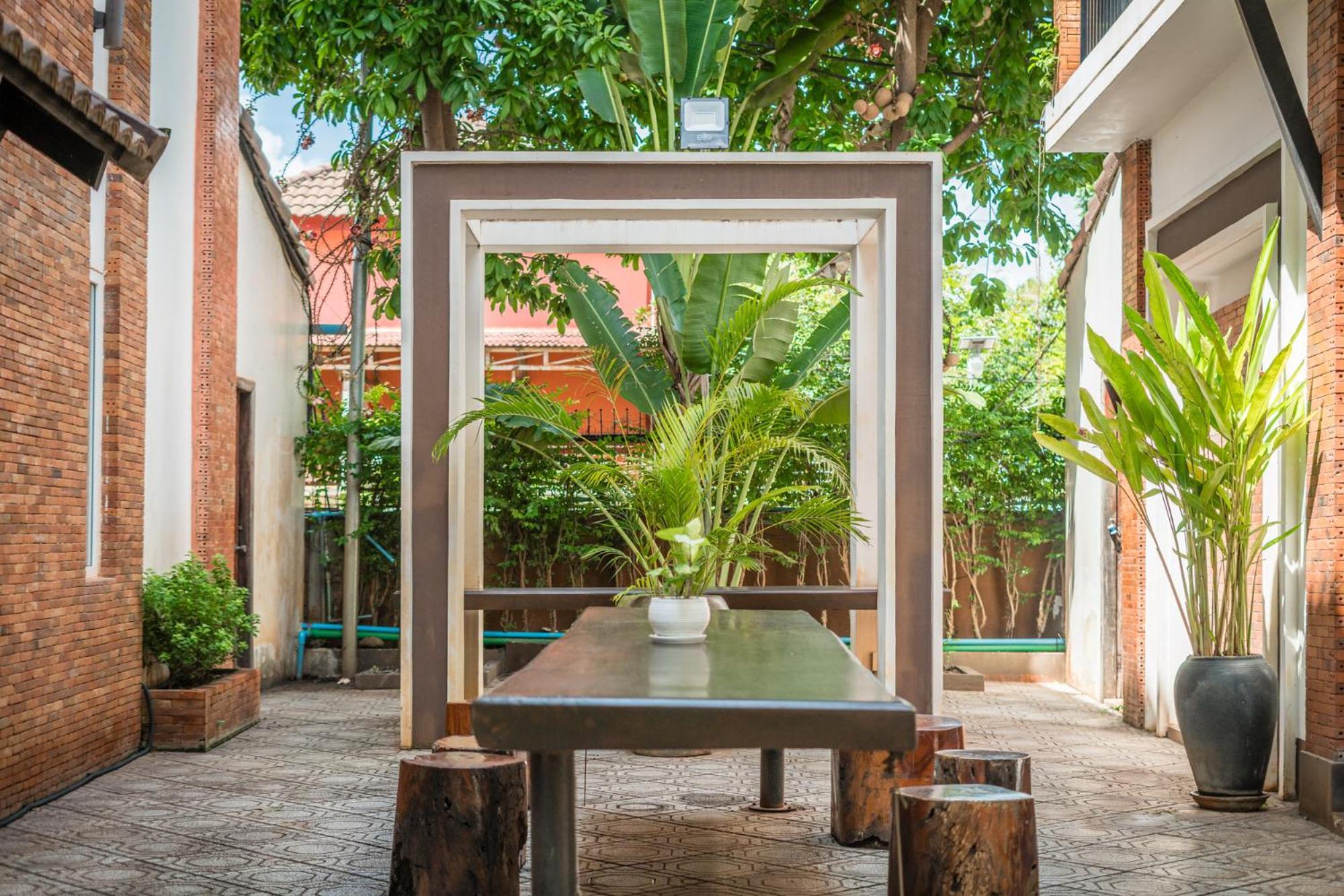 Bamboo Retreat Villa Siem Reap Exterior photo