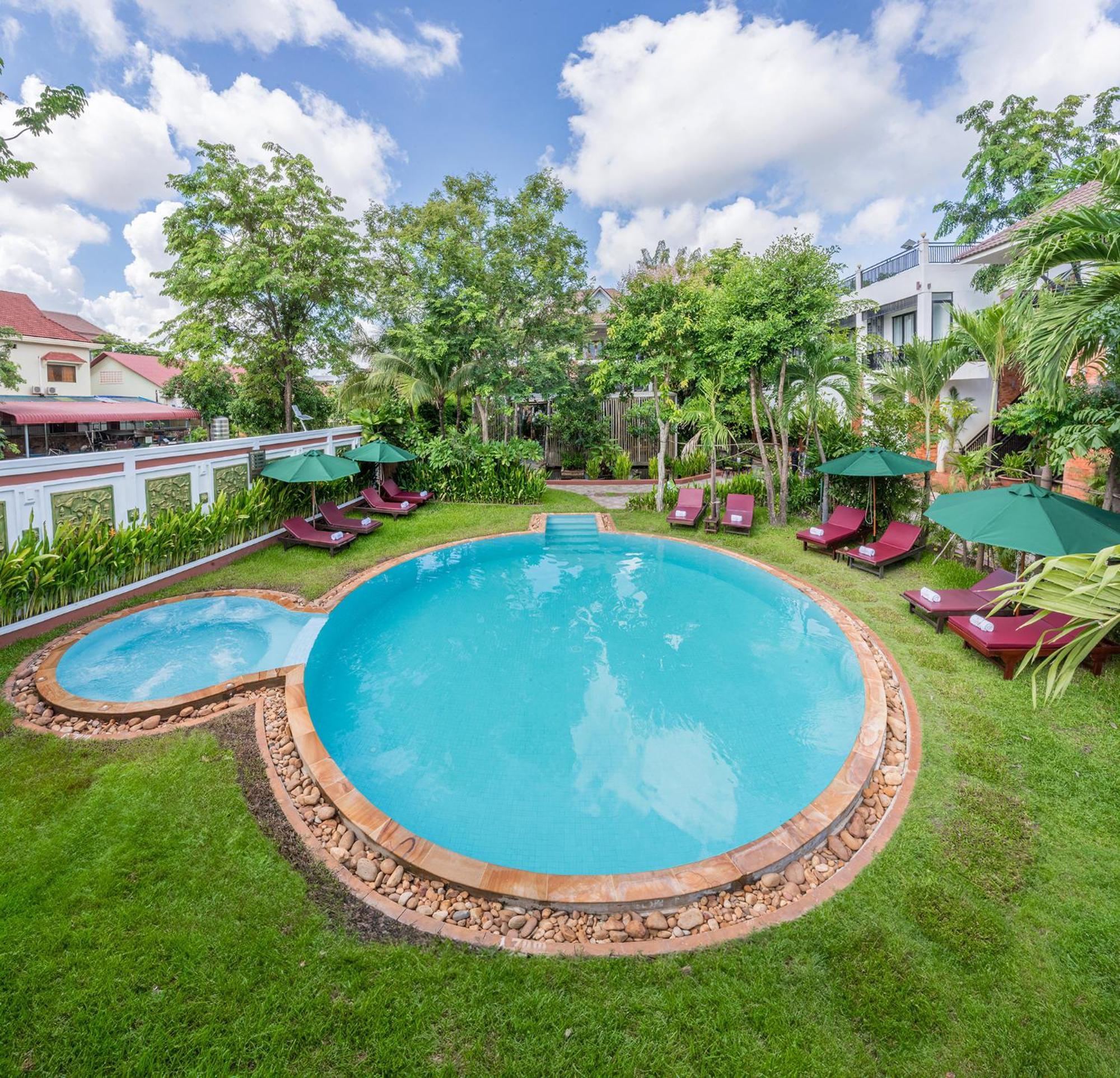 Bamboo Retreat Villa Siem Reap Exterior photo