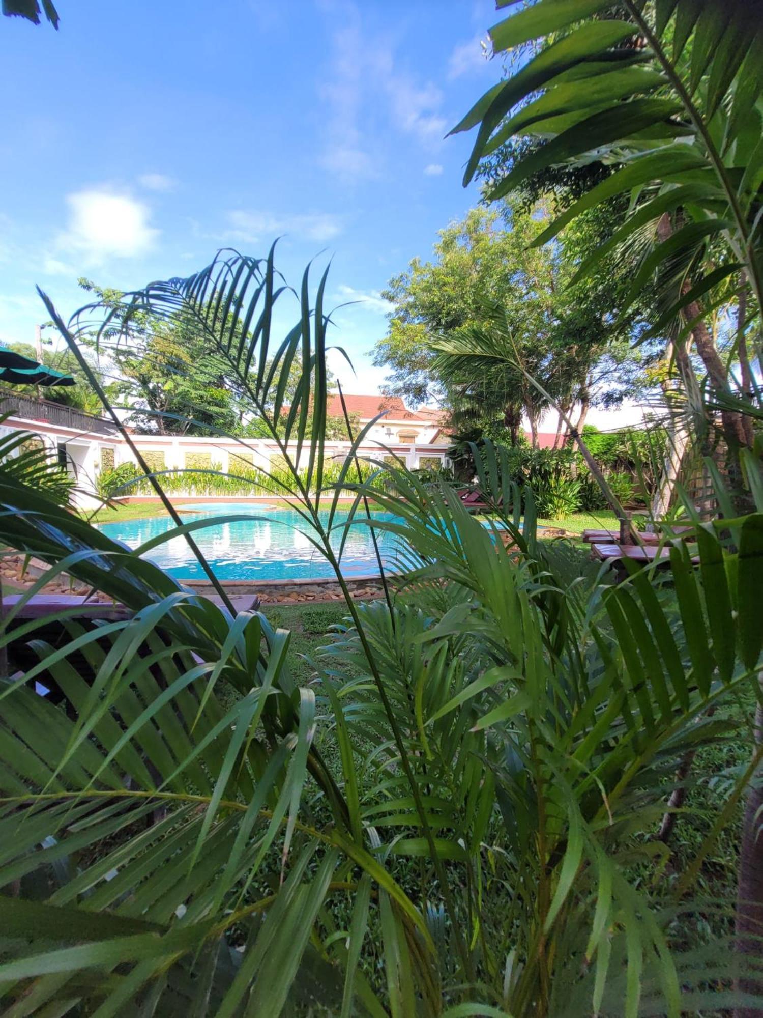 Bamboo Retreat Villa Siem Reap Exterior photo